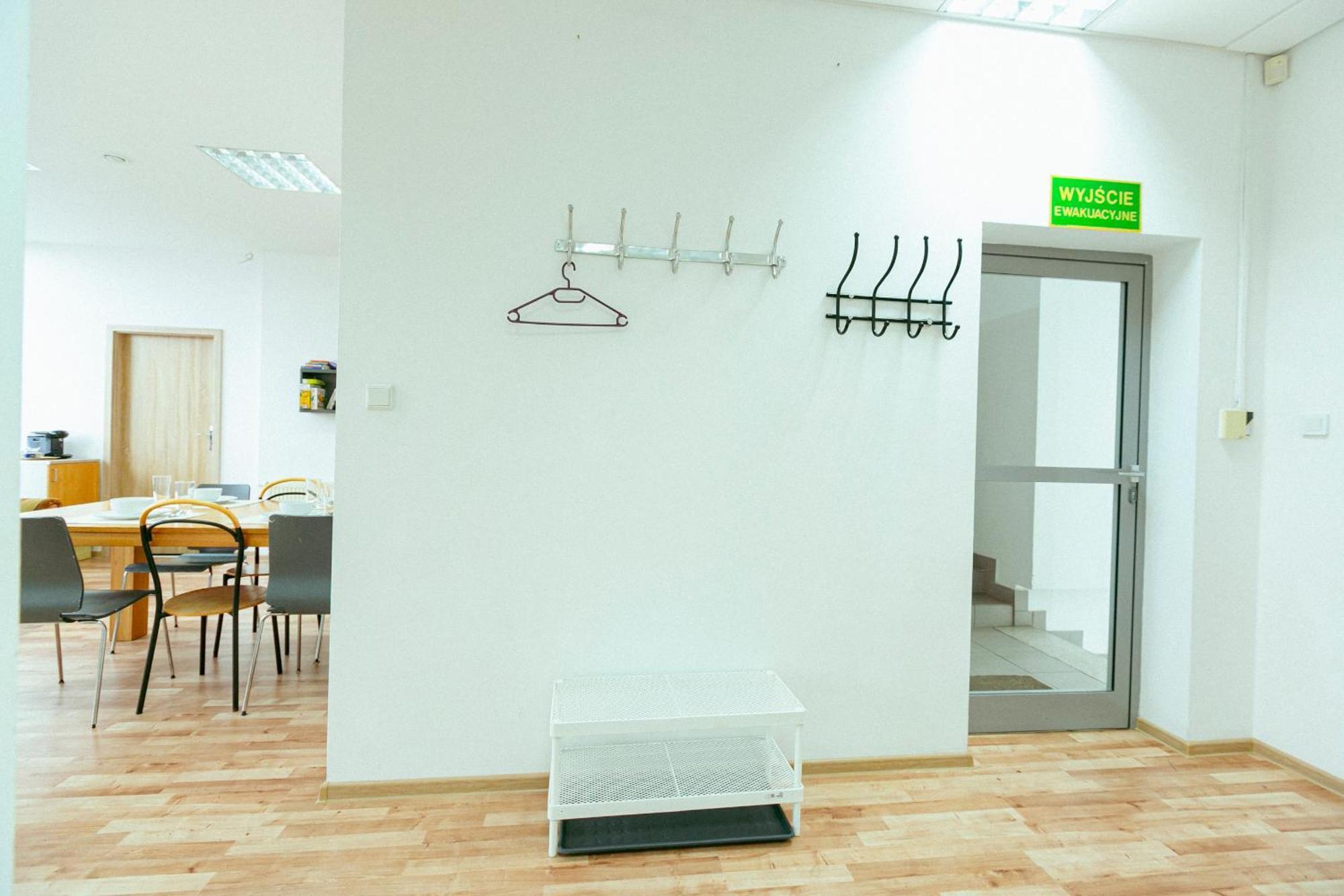 Hostel Metro Kabaty Warsawa Bagian luar foto