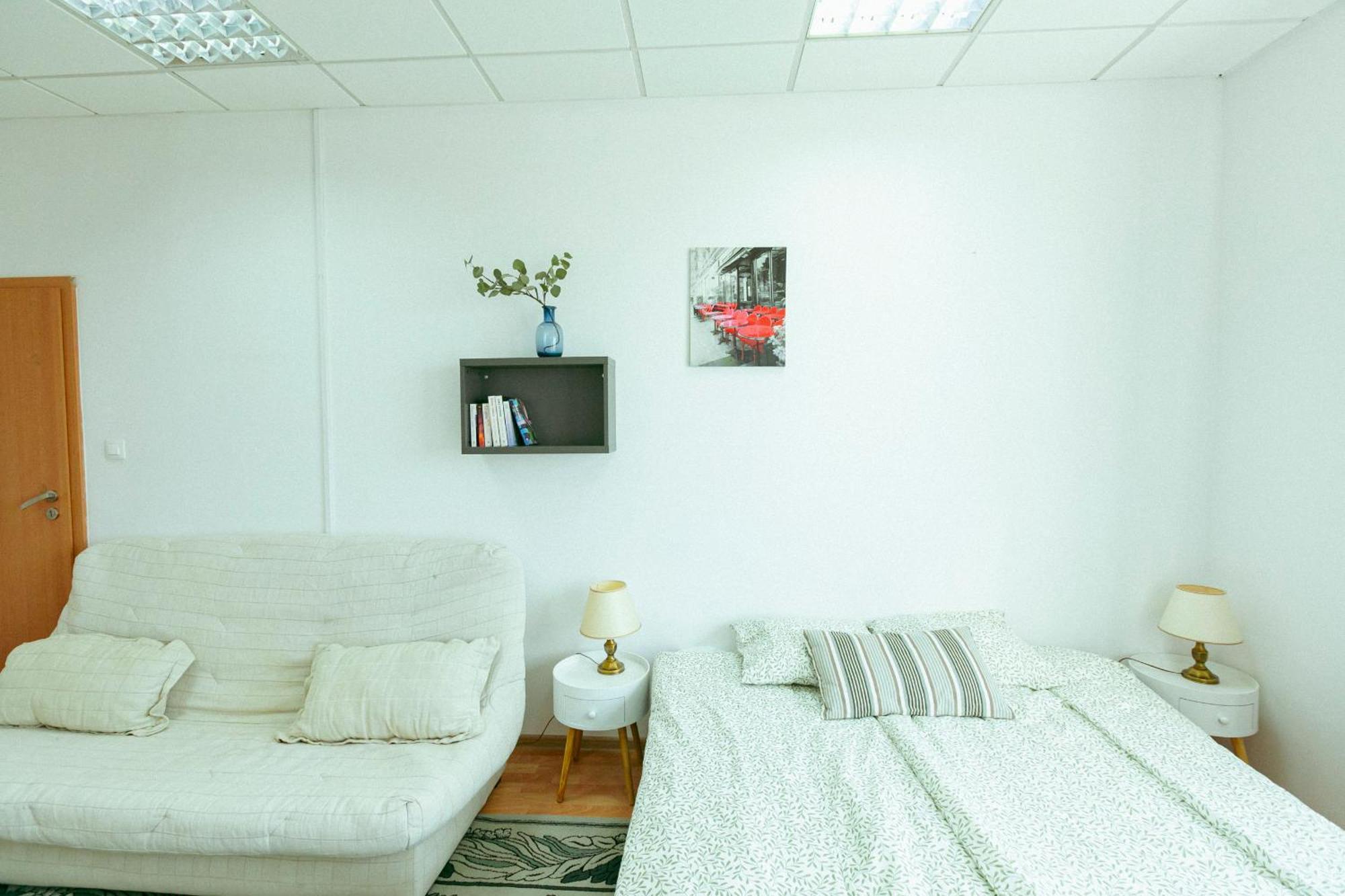 Hostel Metro Kabaty Warsawa Bagian luar foto